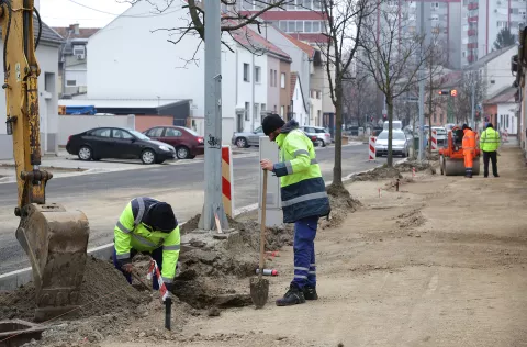 Osijek, 15. 01. 2025., Gundulićeva ulica; potez izmedju Dubrovačke - Rokove; napredak radova; radovi; zatvoreno za prometSNIMIO BRUNO JOBST