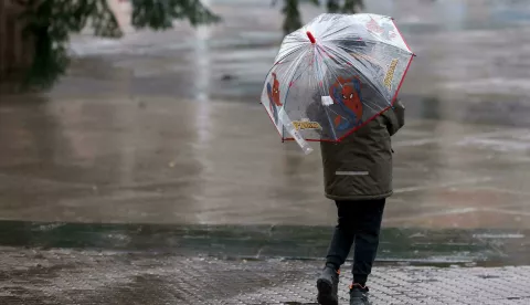 27.11.2024., Zagreb - Prema prognozama kisa koja u vecem dijelu Hrvatske pada od nocas trajati ce veci dio dana, a najvece kolicine oborina ocekuju se uz more. Temeprature ostaju relativno visoke do petka, kada slijedi zahladjenje. Photo: Patrik Macek/PIXSELL