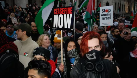 epa11834246 Pro-Palestinian activists demonstrate at Trafalgar Square in London, Britain, 18 January 2025. Protesters demand the end of Israeli operations in the Gaza Strip and for the British government to end to all arms trade with Israel. A plan for a protest march was changed by the Metropolitan Police through their powers under the Public Order Act as it was due to pass a synagogue in central London. EPA/DAVID CLIFF