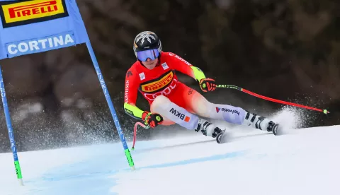 epa11836227 Lara Gut-Behrami of Switzerland in action during the Women's SuperG race at the FIS Alpine Skiing World Cup in Cortina d'Ampezzo, Italy, 19 January 2025. EPA/ANDREA SOLERO