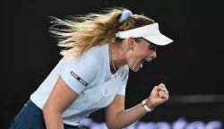 epa11819416 Donna Vekic of Croatia reacts during an Australian Open tennis tournament round 1 match against Diane Parry of France at Melbourne Park in Melbourne, Australia, 12 January 2025. EPA/JAMES ROSS AUSTRALIA AND NEW ZEALAND OUT