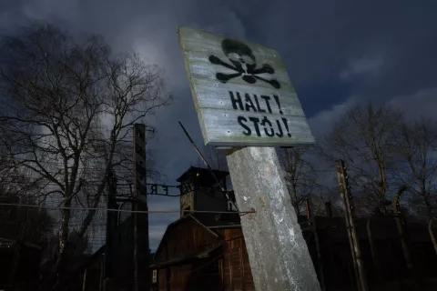 epa11856845 A sign reads 'Stop!' at the area of the former Auschwitz camp in Oswiecim on the 80th anniversary of the liberation of the German Nazi concentration and extermination camp Auschwitz-Birkenau, in Oswiecim, Poland, 27 January 2025. The largest of the German Nazi death camps, KL Auschwitz-Birkenau, was liberated by the Soviet Red Army on 27 January 1945. The world commemorates its liberation by observing International Holocaust Remembrance Day annually on 27 January. EPA/LESZEK SZYMANSKI POLAND OUT