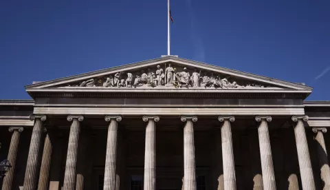 epa10815583 The facade of the British Museum in London, Britain, 23 August 2023. The British Museum dismissed a member of staff and the Metropolitan Police are investigating after artefacts which were reported 'missing, stolen or damaged' over a 'significant' period of time. Art dealer Ittai Gradel alleges that in February 2021 he had notified the British Museum to be aware of potentially stolen items from the collection but was reportedly told "all objects were accounted for". EPA/NEIL HALL