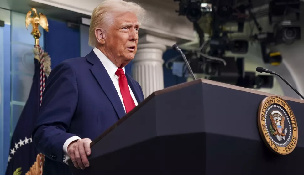 epa11864014 US President Donald Trump holds a press conference called in response to the fatal collision of a passenger airplane and a US military helicopter last night, at the White House in Washington, DC, USA, 30 January 2025. According to preliminary statements from the United States Federal Aviation Administration (FAA) and other officials, a PSA Airlines Bombardier CRJ700 regional jet, carrying 64 people, collided in midair on 29 January 2025 evening with a US Army Black Hawk helicopter, carrying three US service members, while on approach to Ronald Reagan National Airport, likely killing everyone on board. EPA/WILL OLIVER