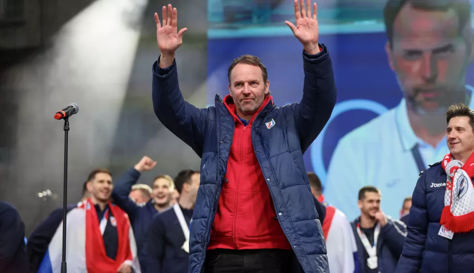 Zagreb, 03.02.2025 - Doček hrvatske rukometne reprezentacije sa Svjetskog rukometnog prvenstva nakno osvajanja srebrne medalje, na Trgu bana Jelačića. Na slici izbornik hrvatske reprezentacije Dagur Sigurdsson.foto HINA/ Damir SENČAR/ ds