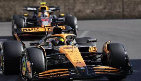 epa11605497 Australian driver Oscar Piastri (front) of McLaren F1 Team and Mexican driver Sergio Perez of Red Bull Racing in action during the 2024 Formula One Grand Prix of Azerbaijan, at the Baku City Circuit in Baku, Azerbaijan, 15 September 2024. EPA/YURI KOCHETKOV