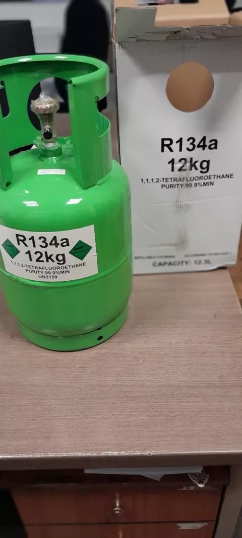 Na graničnom prijelazu Bajakovo spriječen je poku&scaron;aj krijumčarenja 261 boce rashladnog plina