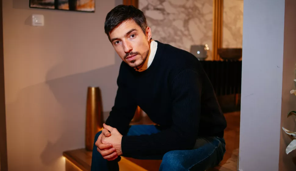 Cropix specijal.Zagreb, 200225.Glumac Marko Petric.Foto: Vedran Peteh/CROPIXFOTOGRAFIJU USTUPIO RTL ZA ILUSTRACIJU INTERVJUA U PRILOGU OBZOR PETKOM. ZABRANJENO DALJNJE KORIŠTENJE!!!