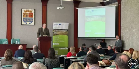 VINKOVCIVinkovci su bili domaćini početne konferencije projekta REBIOFORESTS, čiji je cilj pojačati prekograničnu suradnju u ostvarivanju bolje otpornost šumskih ekosustava na klimatske promjene, a projekt je osmišljen nakon ekstremne vremenske nepogode u ljeto 2023. godine.