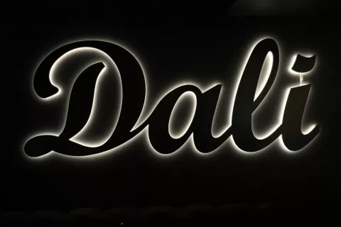 Osijek, 19. 02. 2025, Zgrebačka ulica, Novouređeni Caffe bar Dali.snimio GOJKO MITIĆ