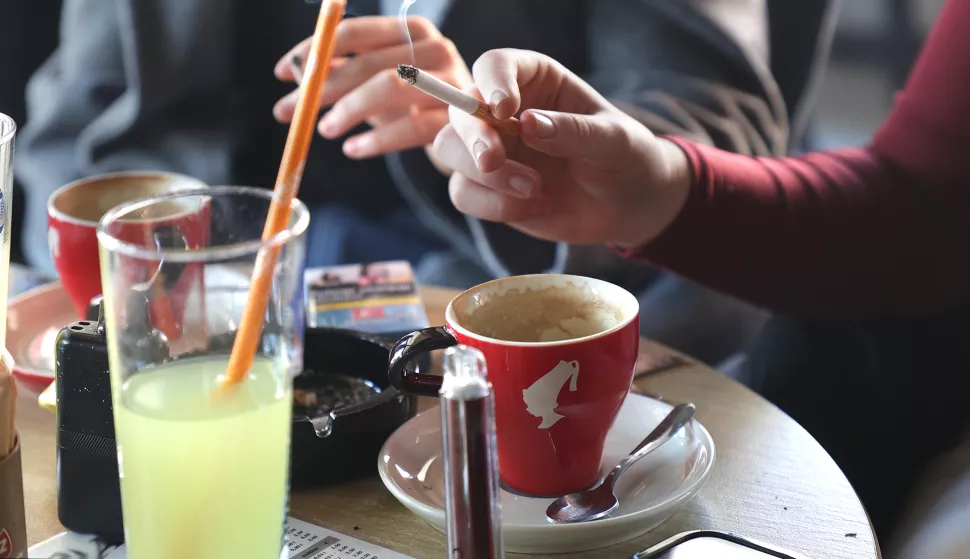 Osijek, 20. 02. 2025., Donji grad, pušenje; ugositeljski objekt; zabrana pušenjaSNIMIO BRUNO JOBST