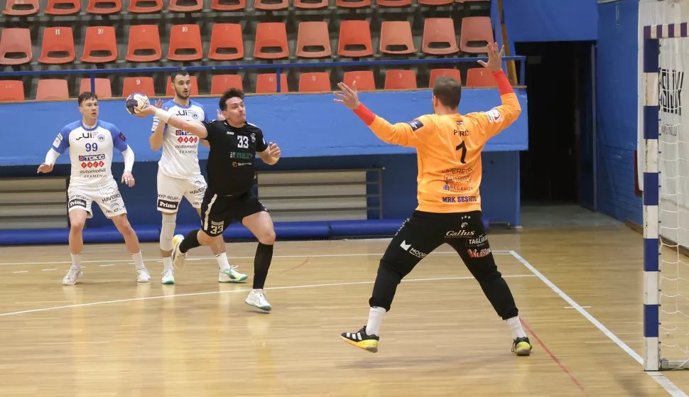 Osijek, 09. 02. 2025., Sportska dvorana Zrivnjevac, rukomet, Osijek - Sesvete, osmina finala Kupa HrvatskeSNIMIO BRUNO JOBST