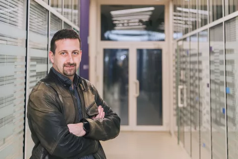 Ericsson Nikola Tesla