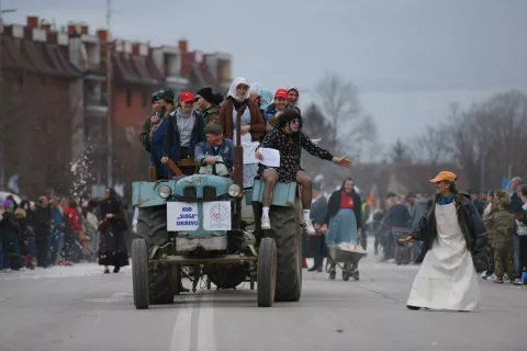 Pokladna povorka u Županji, veljača 2025.Foto-Video "Focus"