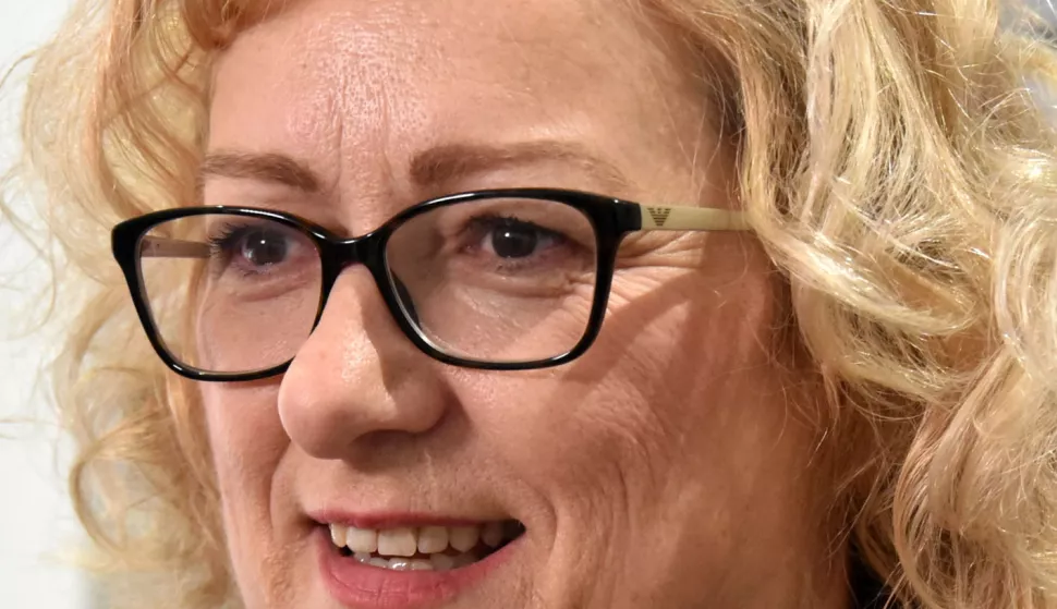 slavonija...vinkovci...10.05.2024.gradska knjiznica i zitaonica, dvorana elze kucera; udruga agape organizirala tribinu o senzibilizaciji javnosti o vaznosti dojenja; na fotki - zorica kovac; foto Gordan Panić