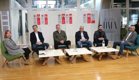 Osijek, 04. 03. 2025, Građevinski i arhitektonski fakultet Osijek. Dan inžinjera građevinarstva - pedavanje i panel... Damir Markulak, Damir Vujčić, Darko Ojvan, Hrvoje Sučić i Ernest Evićsnimio GOJKO MITIĆ