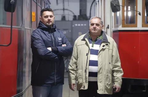 Osijek, 06. 03. 2025., Tramvaj, priča o tramvaju, remiza, tramvaj u vožnji, Ivica Barić; Denis Barić - otac i sin; održavanje tramvajaSNIMIO BRUNO JOBST