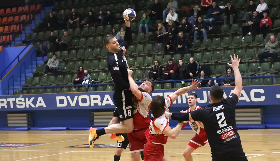 Osijek, 15. 02. 2025., SD Zrinjevac, Osijek - Varaždin 1930, rukomet, Paket24, Liga za ostanak SNIMIO BRUNO JOBST