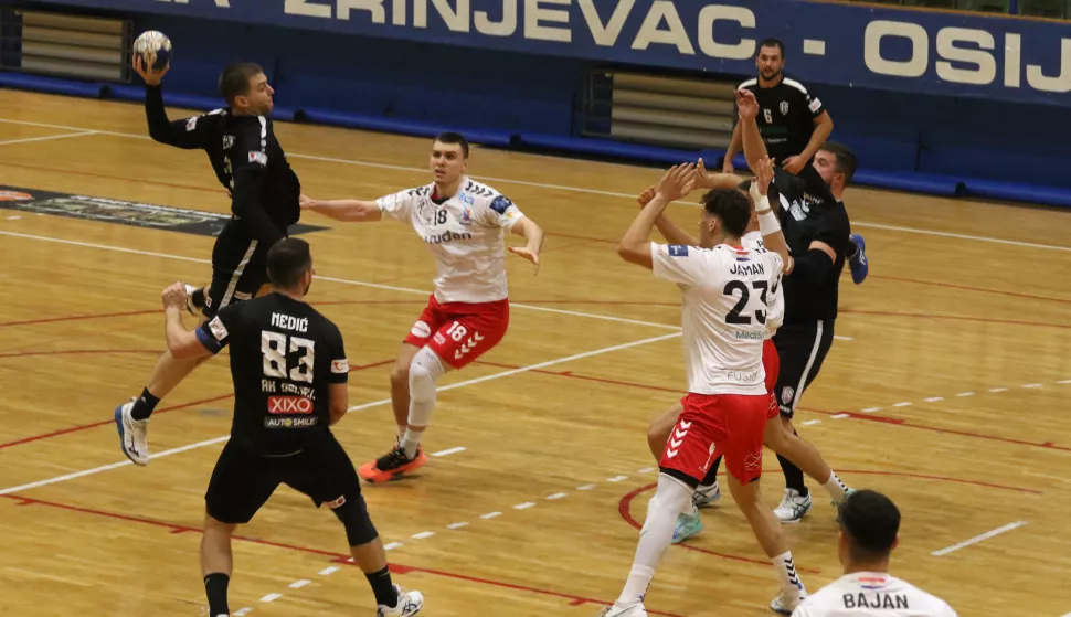 Osijke, 27. 11. 2024, SD Zrinjevac, rukomet, Osijek - Poreč, Premijer Liga rukometaša.snimio GOJKO MITIĆ
