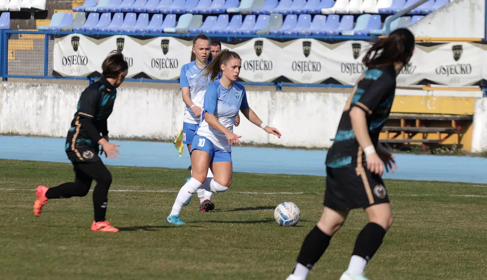 Osijek, 09. 03. 2025., Stadion Gradski vrt, Osijek - Međimurje (Čakovec), nogometašice, Magenta liga nogometašicaSNIMIO BRUNO JOBST