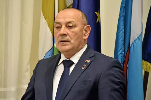 Vukovar, 10.03.2025. - Potpredsjednik Vlade i ministar hrvatskih branitelja Tomo Medved nazočio je identifikaciji posmrtnih ostataka žrtava iz Domovinskog rata u Nacionalnoj memorijalnoj bolnici "Dr. Juraj Njavro". Na fotografiji Tomo Medved.foto HINA/ Gordan PANIĆ/ gp