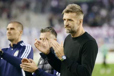 Split, 30.4.2023.- Utakmica 32. kola HNL - a Hajduk - Dinamo. Na slice Igor Biščan. foto HINA/ Mario STRMOTIĆ/ ms