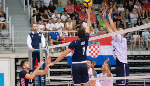 OSIJEK- 17.08.2022., dvorana Gradski vrt, kvalifikacijska utakmica, Hrvatska muška odbojkaška reprezentacija protiv Grčke.Foto: Andrea Ilakovac