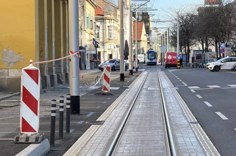 Osijek, 04. 04. 2025., Županijska ulica, parking, popravak, radoviBRUNO JOBST