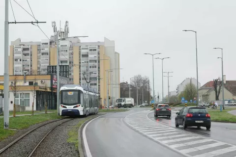 Novi tramvaj