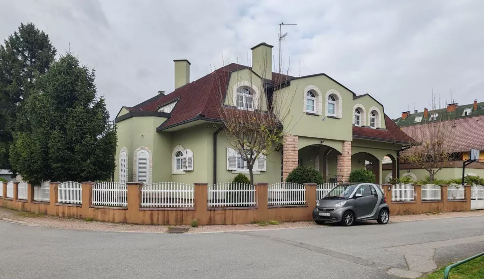 Bomba bačena u dvorište kuće Drage Tadića