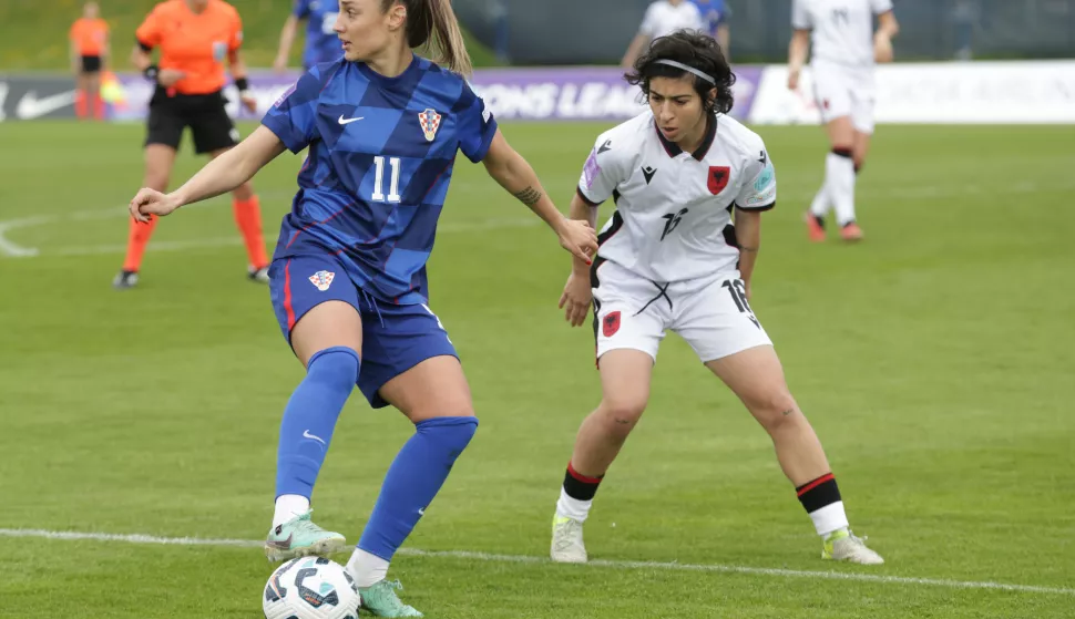 Zagreb, 08.04.2025. - Susret 4. kola skupine B4 Lige nacija za nogometašice između Hrvatske i Albanije. Na fotografiji Ivana Slipčević, Ilarija Zarka.foto HINA/ Admir BULJUBAŠIĆ/ abu