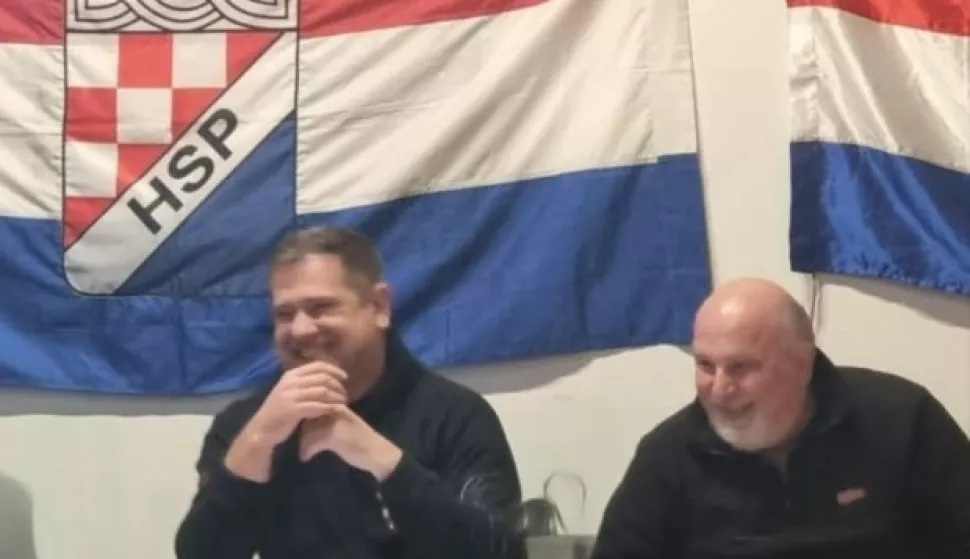 ĐakovoHSP ĐakovoTravanj 2025.Lijevo gradonačelnički kandidat Marko Vrhovac, desno kandidat za zamjenika gradonačelnika Tomislav Ćurić