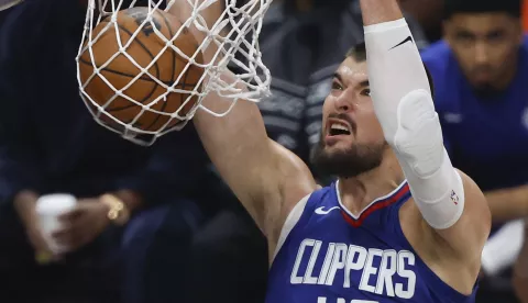 epa10939686 LA Clippers center Ivica Zubac dunks the ball during the first quarter of the NBA basketball game between the Portland Trail Blazers and the Los Angeles Clippers at Crypto.com Arena in Los Angeles, California, USA, 25 October 2023. EPA/CAROLINE BREHMAN SHUTTERSTOCK OUT