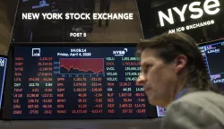 epa12010323 A screen showing stock prices at the end of the trading day on the floor of the New York Stock Exchange in New York, New York, USA, on 04 April 2025. World financial markets are continuing to react to reciprocal tariffs that US President Donald Trump implemented this week and the Dow Jones industrial average lost 5.5% today. EPA/JUSTIN LANE