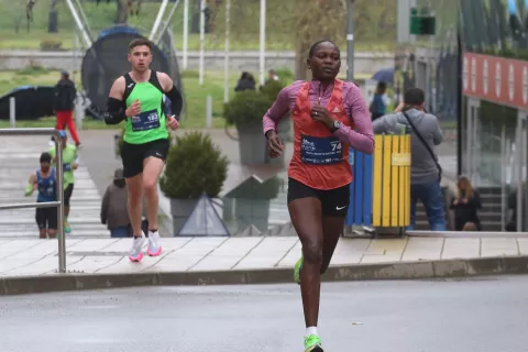 Osijek, 14. 04. 2023, Trg Ante Starcevica. 19. Osjecki Ferivi polumaraton. snimio GOJKO MITIĆ