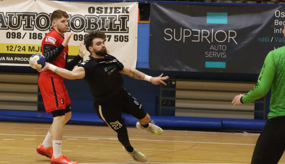 Noa Mandić postigao je osam pogodaka za Osijek protiv Dubrave