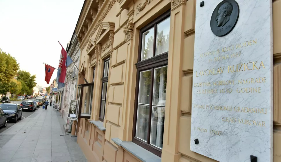 kultura...vukovar...13.09.2017.ruzickina kuca; svecana akademija u povodu 130 godina od rodjenja vukovarca i nobelovca lavoslava ruzicke; foto Gordan Panić