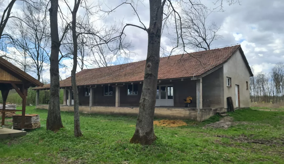 Lovački dom u Gunji, travanj 2024.ustupljena fotografija