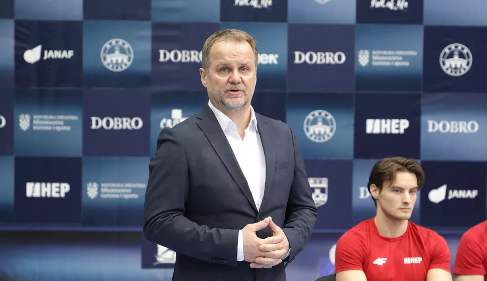 Osijek, 09. 04. 2025., Velika dvorana Gradski vrt, press konferencija, konferencija za medije, Hrvatska gimnastička reprezentacija, predstavnici Hrvatske, natjecatelji, DOBRO WORLD CUP, Vladimir Mađarević - direktor natjecanjaSNIMIO BRUNO JOBST