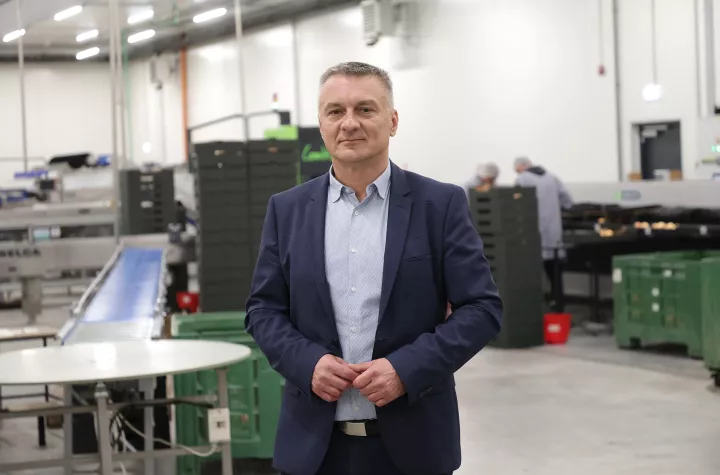 Osijek, 17. 04. 2025., RDC, Regionalni centar za voće i povrće, obilazak, Alen Mamić - predsjednik Uprave RDCSNIMIO BRUNO JOBST
