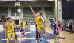 Osijek, 18. 04. 2025., Mala dvorana Gradski vrt, Vrijednosnice Osijek - Dinamo (Zagreb), Premijer ligaSNIMIO BRUNO JOBST