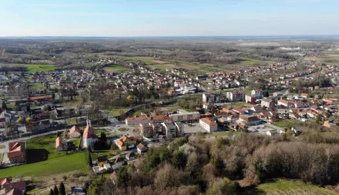 ORHOVICA - FACEBOOK, SKINUTO U TRAVNJU 2025. 