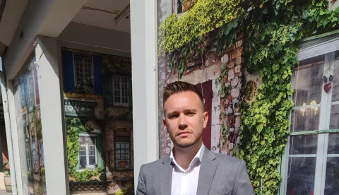 Osijek, 21. 04. 2025, Hotel Waldinger, press, predstavljanje, kandidata za gradonačelnika Domagoja Bendekovića. Domagoja Bendekovića. snimio GOJKO MITIĆ 