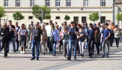 Osijek, 20. 04. 2025., Uskršnja šetnja, Stanko Subotić, Konkatedrala, Županijska ulica, Ulica Hrvatske republike, Trg slobodeSNIMIO BRUNO JOBST