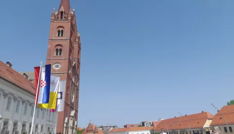 Đakovo, zvona katedrala. papa Franja, preminuo, uskrsni ponedjeljak