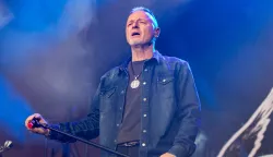 06.12.2024., Stradun, Dubrovnik - Uz Dan dubrovackih branitelja, Marko Perkovic Thompson odrzao je koncert na prepunom Stradunu. Na trenutke je unutar zidina bilo gotovo 20000 ljudi sto nadmasuje i doceke Nove godine.PHOTO: Grgo Jelavic/PIXSELL Photo: Grgo Jelavic/PIXSELL