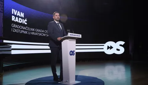 Osijek, 27. 04. 2025, Dvroana Franjo Krežma predstavljanje izbornog programa Ivana Radića u KC Osijek.snimio GOJKO MITIĆ