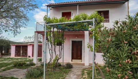 Kuća u kojoj je ubijena žena u Lepurima