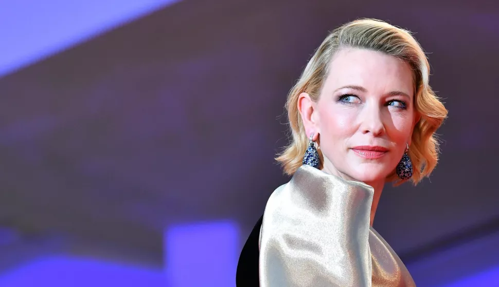epa06991055 Australian actress Cate Blanchett arrives for the premiere of 'Suspiria' at the 75th annual Venice International Film Festival, in Venice, Italy, 01 September 2018. The movie is presented in the official competition 'Venezia 75' at the festival running from 29 August to 08 September. EPA/ETTORE FERRARI
