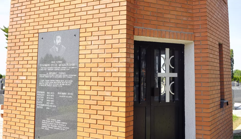 28.06.2012., Borovo Selo - Grob Vukasina Vuleta Soskocanina, cetnickog zapovjednika obrane Borova sela.rPhoto: Goran Ferbezar/PIXSELL